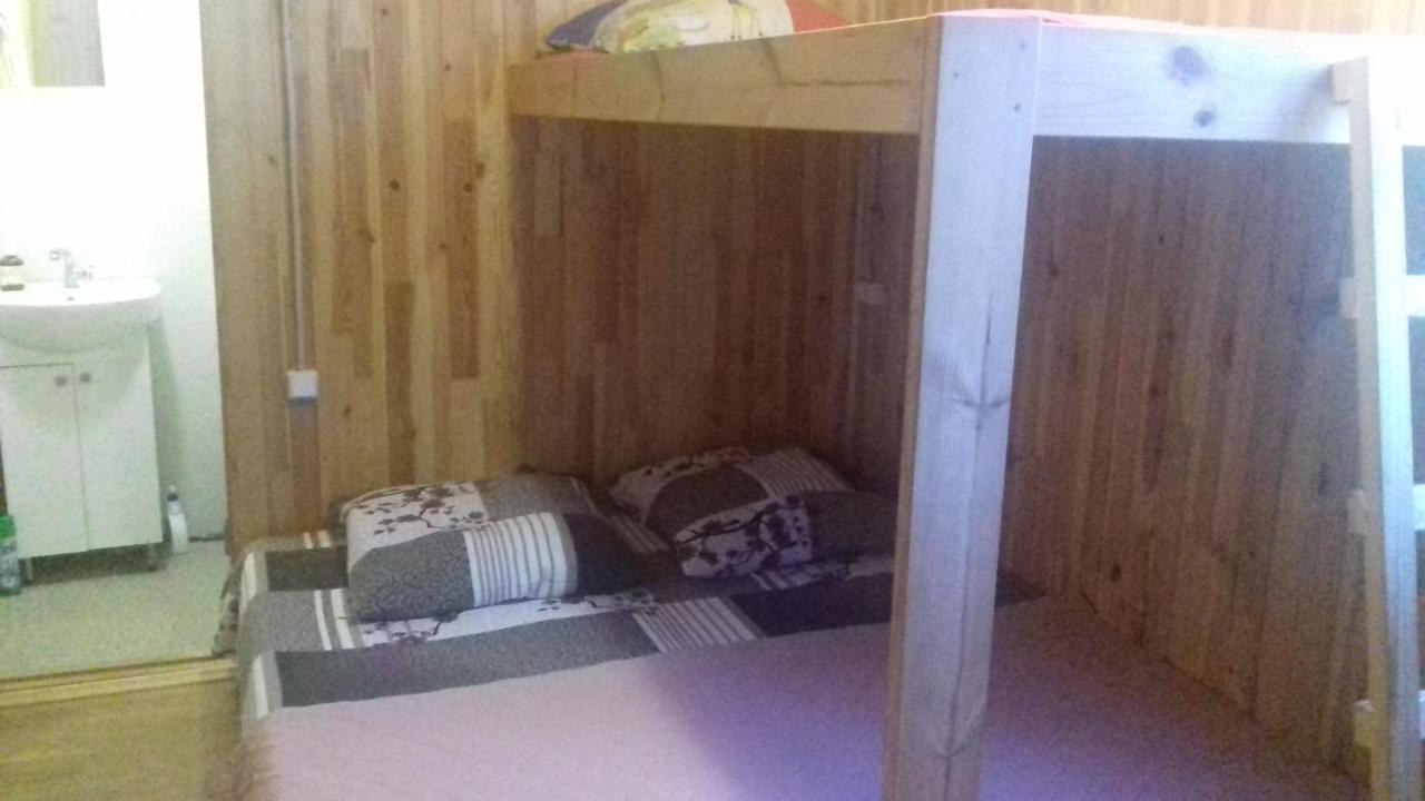 Отель Уютный домик 133 причал. Одесса Экстерьер фото